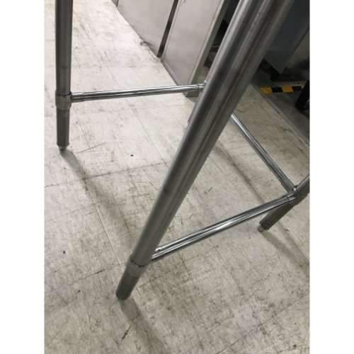 厨房機器と店舗用品 TENPOSの【中古】作業台 三方枠 BGなし 幅585×奥行600×高さ800 【送料別途見積】【業務用】【飲食店 店舗 厨房機器 作業台 業務用作業台】｜アングル3