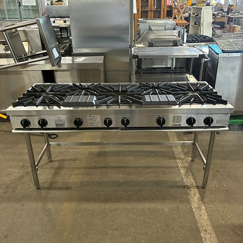 ■ 商品概要 ■商品名：ガステーブル外形寸法：W1500×D600×H800(mm)メーカー：コメットカトウ型式：XY-1560T年式：2021年製ガス種：都市ガス【12A・13A】※ガス機器の接続は最寄りの専門業者へご依頼下さい。保証期間：納品日より3ヶ月(離島や一部地域では保証対象外とさせて頂きます。)ランク：B特記事項：- 販売店：テンポス福岡店（福岡県糟屋郡）からの配送です。この商品は中古ですので1品ものです。店頭販売もしておりますので、売り切れる場合が御座います。売り切れた場合は、迅速にペ-ジの更新をするよう心掛けておりますが、リアルタイムではございません。掲載商品が完売している場合もありますのでご了承ください。在庫に関しましてはお気軽にお問合わせ下さい。■ ランクの規定について ■ランクN：未使用品、または一度も使用されていない。ランクS：数回程度使用されているものの、ほとんど未使用品と変わらない。ランクA：小傷、擦り傷が見られるが、大きな欠点もなく、程度が良い。ランクB：中小傷が見受けられるが、十分使用できる。ランクC：傷が多く、大きな傷も数箇所見受けられるが、使用に問題はない。■ 配送等について ■この商品は、購入金額や購入台数に関わらず、別途配送料金が発生致します。当商品の配送は車上渡しのみとなります。配送料金はご注文時に送信される自動配信メールの金額とは異なります。配送料金は、当店よりお送りさせて頂きますメールにてご確認ください。お見積をご希望のお客様は、配送先のご住所をご記入の上、お気軽にお問合わせください。ガス接続工事、及び給排水工事は承ることが出来かねます。お客様にて手配頂きますようお願い致します。【買取について】テンポスでは買取・再生事業を展開致しております。全国年間15,000件以上の買取実績！まずはお気軽に無料査定をご利用くださいませ！厨房機器用品、家具、食器、調理道具の買取も承っております。詳しくは「テンポス買取ドットコム」へ。※型式や仕様度合いによって一部買取不可商品もございます。予めご相談ください。店舗・厨房、中古厨房機器。厨房用品なら、テンポスドットコムにお任せ下さい！【補助キーワード】中古ガステーブル,中古ガステーブル,中古IHテーブル