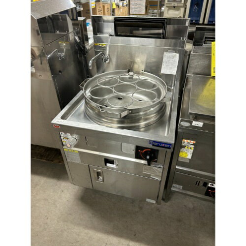 ■ 商品概要 ■商品名：ガスゆで麺機外形寸法：W650×D750×H720(mm)メーカー：マルゼン型式：MR-15M年式：2017年製ガス種：LPG(プロパンガス)※ガス機器の接続は最寄りの専門業者へご依頼下さい。保証期間：納品日より12ヶ月(離島や一部地域では保証対象外とさせて頂きます。)ランク：C特記事項：- 販売店：テンポス広島西店（広島県広島市）からの配送です。この商品は中古ですので1品ものです。店頭販売もしておりますので、売り切れる場合が御座います。売り切れた場合は、迅速にペ-ジの更新をするよう心掛けておりますが、リアルタイムではございません。掲載商品が完売している場合もありますのでご了承ください。在庫に関しましてはお気軽にお問合わせ下さい。■ ランクの規定について ■ランクN：未使用品、または一度も使用されていない。ランクS：数回程度使用されているものの、ほとんど未使用品と変わらない。ランクA：小傷、擦り傷が見られるが、大きな欠点もなく、程度が良い。ランクB：中小傷が見受けられるが、十分使用できる。ランクC：傷が多く、大きな傷も数箇所見受けられるが、使用に問題はない。■ 配送等について ■この商品は、購入金額や購入台数に関わらず、別途配送料金が発生致します。当商品の配送は車上渡しのみとなります。配送料金はご注文時に送信される自動配信メールの金額とは異なります。配送料金は、当店よりお送りさせて頂きますメールにてご確認ください。お見積をご希望のお客様は、配送先のご住所をご記入の上、お気軽にお問合わせください。ガス接続工事、及び給排水工事は承ることが出来かねます。お客様にて手配頂きますようお願い致します。【買取について】テンポスでは買取・再生事業を展開致しております。全国年間15,000件以上の買取実績！まずはお気軽に無料査定をご利用くださいませ！厨房機器用品、家具、食器、調理道具の買取も承っております。詳しくは「テンポス買取ドットコム」へ。※型式や仕様度合いによって一部買取不可商品もございます。予めご相談ください。店舗・厨房、中古厨房機器。厨房用品なら、テンポスドットコムにお任せ下さい！【補助キーワード】中古ガスゆで麺機,中古ゆで麺機,中古ゆで麺器,中古茹で麺機,中古茹で麺器,中古ボイラー,中古めんゆで機,めんゆで器,麺ゆで機,麺ゆで器