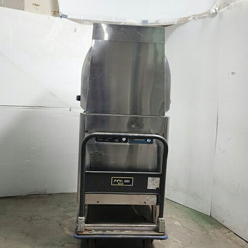 ■ 商品概要 ■商品名：食器洗浄機 パススルータイプ外形寸法：W600×D650×H1350(mm)メーカー：ホシザキ型式：JWE-450WUB3年式：2020年製電源：三相200V 50/60Hz共用重量：83kg保証期間：納品日より12ヶ月(離島や一部地域では保証対象外とさせて頂きます。)ランク：B特記事項： ※別途給排水設備が必要です。最寄の専門業者へご依頼ください。 販売店：テンポス高知土佐店（高知県土佐市）からの配送です。この商品は中古ですので1品ものです。店頭販売もしておりますので、売り切れる場合が御座います。売り切れた場合は、迅速にペ-ジの更新をするよう心掛けておりますが、リアルタイムではございません。掲載商品が完売している場合もありますのでご了承ください。在庫に関しましてはお気軽にお問合わせ下さい。■ ランクの規定について ■ランクN：未使用品、または一度も使用されていない。ランクS：数回程度使用されているものの、ほとんど未使用品と変わらない。ランクA：小傷、擦り傷が見られるが、大きな欠点もなく、程度が良い。ランクB：中小傷が見受けられるが、十分使用できる。ランクC：傷が多く、大きな傷も数箇所見受けられるが、使用に問題はない。■ 配送等について ■この商品は、購入金額や購入台数に関わらず、別途配送料金が発生致します。当商品の配送は車上渡しのみとなります。配送料金はご注文時に送信される自動配信メールの金額とは異なります。配送料金は、当店よりお送りさせて頂きますメールにてご確認ください。お見積をご希望のお客様は、配送先のご住所をご記入の上、お気軽にお問合わせください。ガス接続工事、及び給排水工事は承ることが出来かねます。お客様にて手配頂きますようお願い致します。【買取について】テンポスでは買取・再生事業を展開致しております。全国年間15,000件以上の買取実績！まずはお気軽に無料査定をご利用くださいませ！厨房機器用品、家具、食器、調理道具の買取も承っております。詳しくは「テンポス買取ドットコム」へ。※型式や仕様度合いによって一部買取不可商品もございます。予めご相談ください。店舗・厨房、中古厨房機器。厨房用品なら、テンポスドットコムにお任せ下さい！【補助キーワード】中古食器洗浄機 パススルータイプ,中古食器洗浄機,中古食器洗浄器