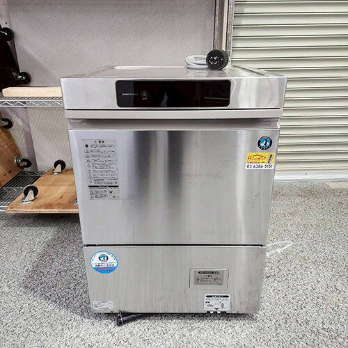 ■ 商品概要 ■商品名：食器洗浄機 アンダーカウンタータイプ外形寸法：W600×D600×H800(mm)メーカー：ホシザキ型式：JWE-400TUC3-H-PD年式：2025年製電源：三相200V 50/60Hz共用コンセントプラグ：あり消費電力：555/555W重量：63kg付属品：写真の通り説明書：なし保証期間：納品日より12ヶ月(離島や一部地域では保証対象外とさせて頂きます。)ランク：B特記事項：キズ、汚れ有り。 ※別途給排水設備が必要です。最寄の専門業者へご依頼ください。 販売店：テンポス鈴鹿店（三重県鈴鹿市）からの配送です。この商品は中古ですので1品ものです。店頭販売もしておりますので、売り切れる場合が御座います。売り切れた場合は、迅速にペ-ジの更新をするよう心掛けておりますが、リアルタイムではございません。掲載商品が完売している場合もありますのでご了承ください。在庫に関しましてはお気軽にお問合わせ下さい。■ ランクの規定について ■ランクN：未使用品、または一度も使用されていない。ランクS：数回程度使用されているものの、ほとんど未使用品と変わらない。ランクA：小傷、擦り傷が見られるが、大きな欠点もなく、程度が良い。ランクB：中小傷が見受けられるが、十分使用できる。ランクC：傷が多く、大きな傷も数箇所見受けられるが、使用に問題はない。■ 配送等について ■この商品は、購入金額や購入台数に関わらず、別途配送料金が発生致します。当商品の配送は車上渡しのみとなります。配送料金はご注文時に送信される自動配信メールの金額とは異なります。配送料金は、当店よりお送りさせて頂きますメールにてご確認ください。お見積をご希望のお客様は、配送先のご住所をご記入の上、お気軽にお問合わせください。ガス接続工事、及び給排水工事は承ることが出来かねます。お客様にて手配頂きますようお願い致します。【買取について】テンポスでは買取・再生事業を展開致しております。全国年間15,000件以上の買取実績！まずはお気軽に無料査定をご利用くださいませ！厨房機器用品、家具、食器、調理道具の買取も承っております。詳しくは「テンポス買取ドットコム」へ。※型式や仕様度合いによって一部買取不可商品もございます。予めご相談ください。店舗・厨房、中古厨房機器。厨房用品なら、テンポスドットコムにお任せ下さい！【補助キーワード】中古食器洗浄機 アンダーカウンタータイプ,中古食器洗浄機,中古食器洗浄器