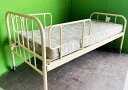 【個人宅の場合は、福山通運最寄りの営業所止めとなります】【フランスベッド】手動式 介護用ベッド 9000 専用マットレス付き ■A-3035【中古】