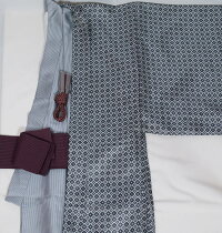 男着物アンサンブル新品2LLLサイズグレー色系の羽織×薄グレー系の着物×羽織紐×角帯4点セット【送料無料】プレタ着物ポリエステル100%洗える着物メンズ和服男紳士着物セット【メンズ着物和服男着物男きもの男着物男性リサイクル着物男物】y