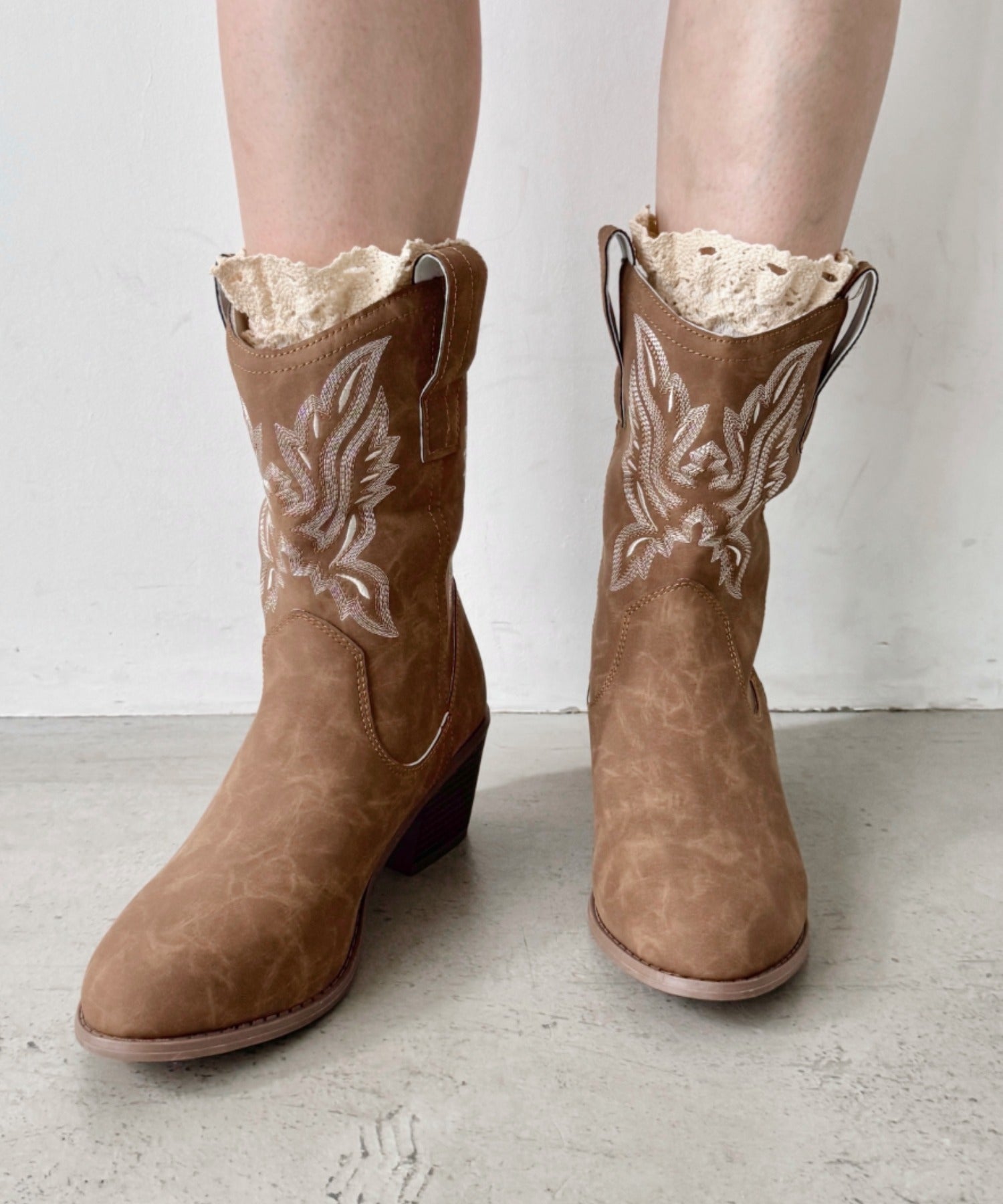 クーポン利用で5391円★BLACK FRIDAY限定 ★刺繍入りミドルウエスタンブーツ | SL3256073