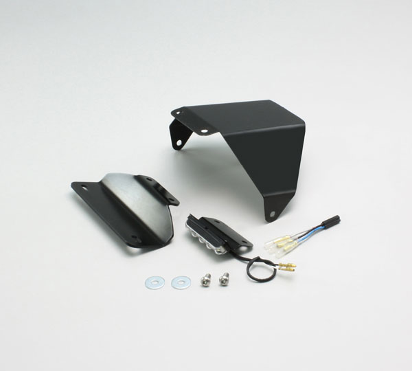 ●アルミ製ベース ブラックアルマイト●ノーマルテールランプを装着●高輝度白色LEDライセンスランプ＆専用ハーネス付 ■適合車種 BOLT/R-SPEC（14-20 VN04J） BOLT C-SPEC（15-16 VN04J） ※リフレクターが別途必要です。 ※この商品はお取り寄せとなります。商品出荷の目安はご注文日より3〜7営業日後となります。　