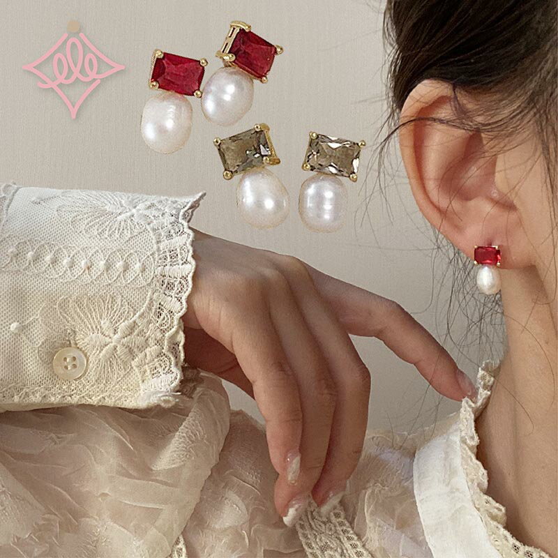 ピアス 小さめ 小さい 小ぶり パール 可愛い ビジュー シンプル スタッド レディース 人気 レトロ クリア パーツ 小粒 上品 キラキラ きれいめ アクセサリー シルバー925 トレンド デイリー 結婚式 お呼ばれ 大人 卒業式 韓国 ストーン