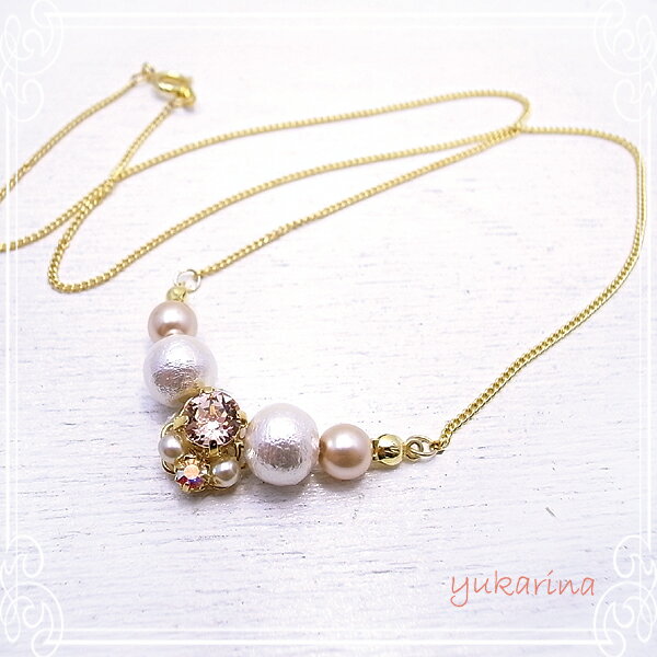 【yukarina】コットンパールの星チャームネックレス ハンドメイド　アクセサリー　t-n002