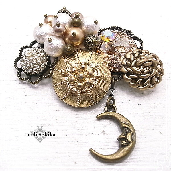 金色の雲ブローチ きらきら デコレーション ジュエルデコ 【atelier-kika [ アトリ...