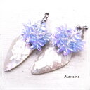 モザイクシェルと花のスパンコールのイヤリング 【Kasumi~かすみ~】 アクセサリー/作家/ハンドメイド