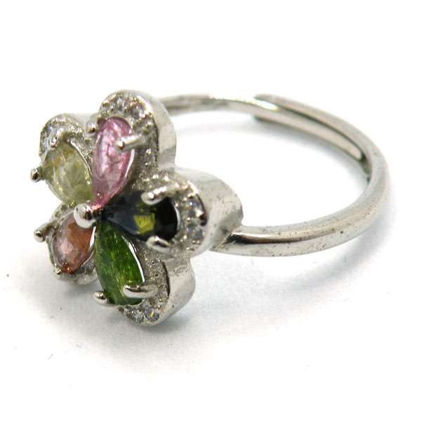 サファイア 約3x5mm 【リング 1点もの】(フリーサイズ) 天然石