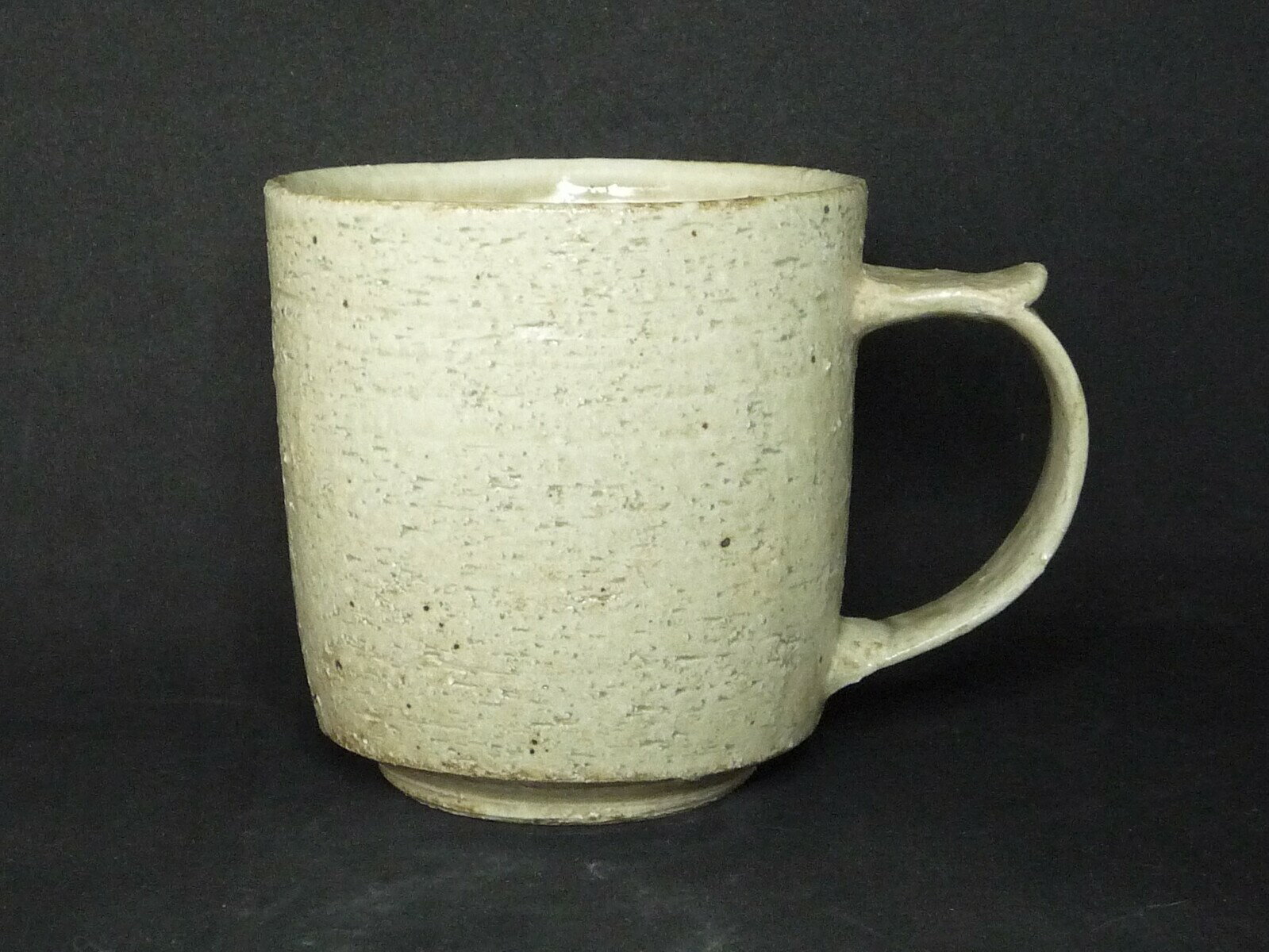 手造りマグカップ　灰釉手作り工房　麦窯