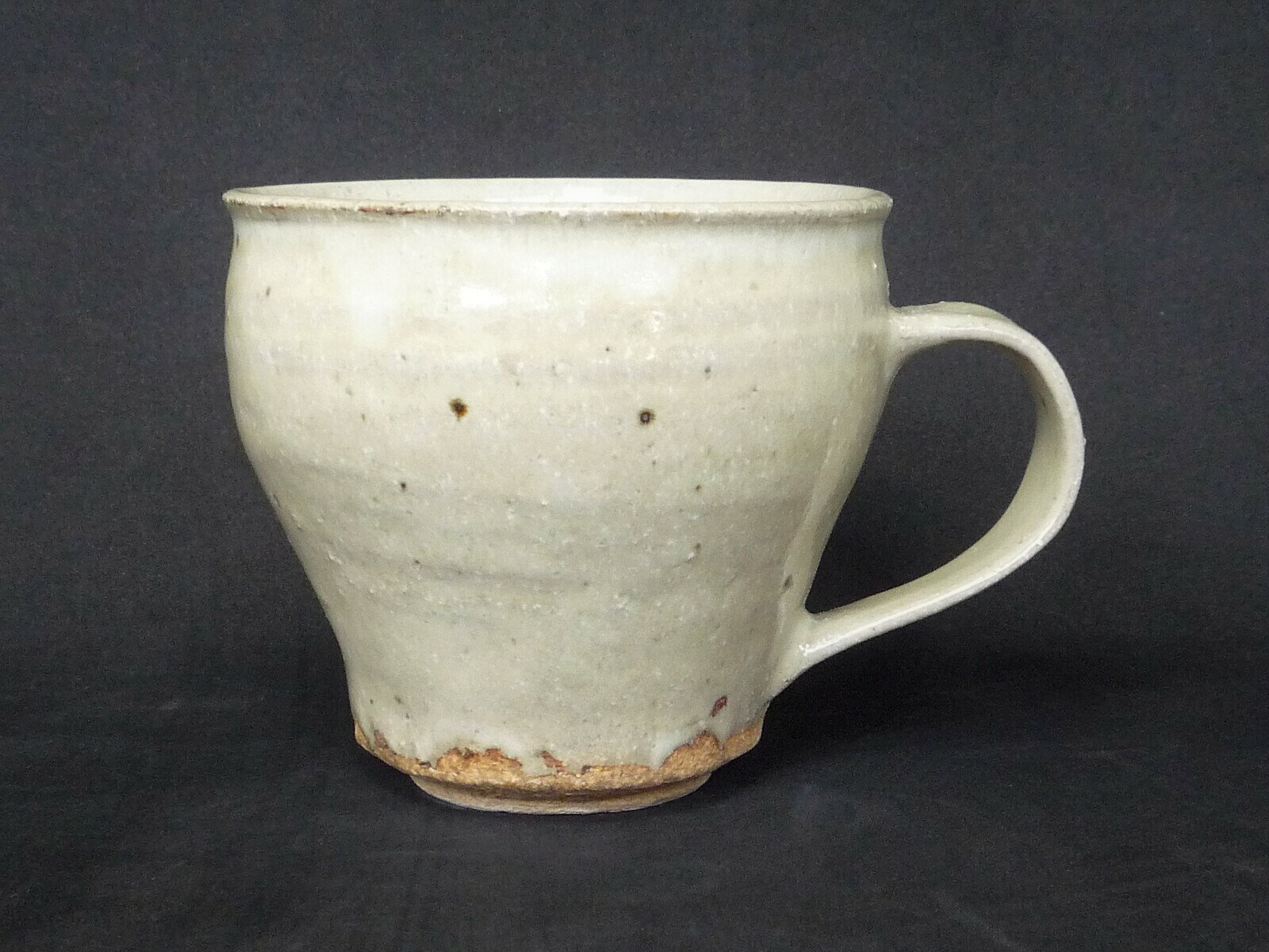 手造りマグカップ　藁灰釉手作り工房　麦窯