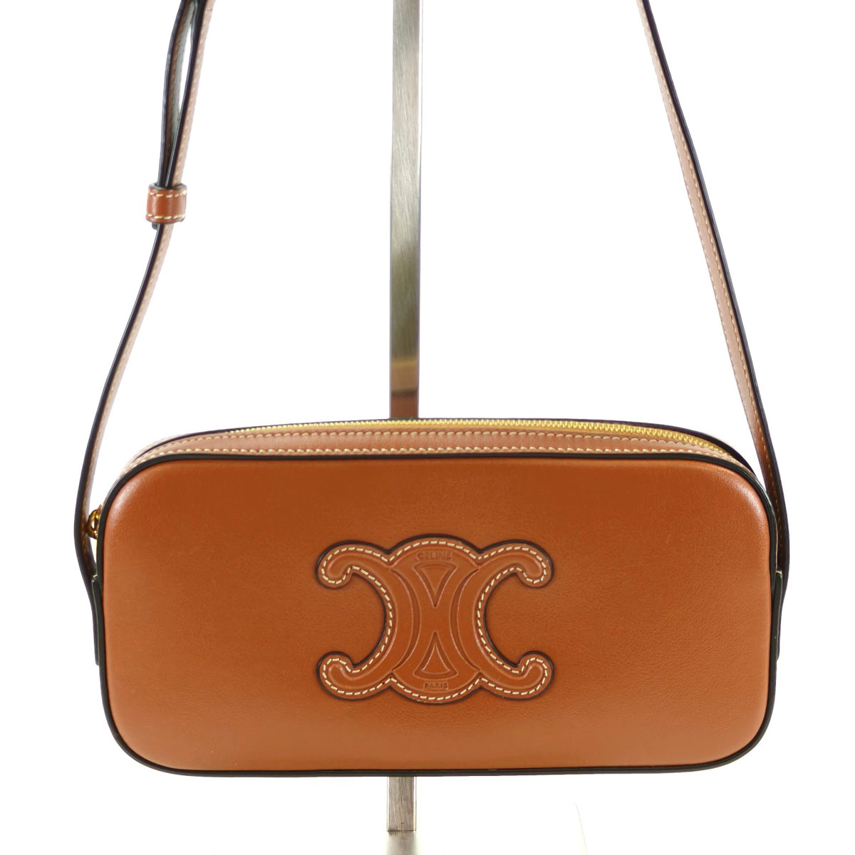 CELINE セリーヌ キュイル トリオンフ ショルダーバッグ ワンショルダー カメラバッグ タン 管理番号：10426