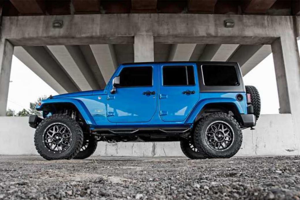 ROUGH COUNTRY ��ե���ȥ꡼3.5�������եȥ��åץ��å� ���ϥ�ɥ��ѥץ�ߥ���N3����å��դ�JEEP JK��󥰥顼 4�ɥ� 2007ǯ��2018ǯ