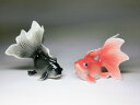 陶器製 ペア 金魚 赤黒<癒しグッズ 風水グッズ ヒーリング> Goldfish 財運 金運 金運アップ ゴールドフィッシュ チョウビ トサキン