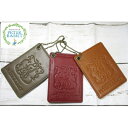 在庫限りSALE30%OFF パスケース ピーターラビット PETER RABBIT 定期入れ 単パス 本革 ブランド レディース 絵本柄 A 毎日発送