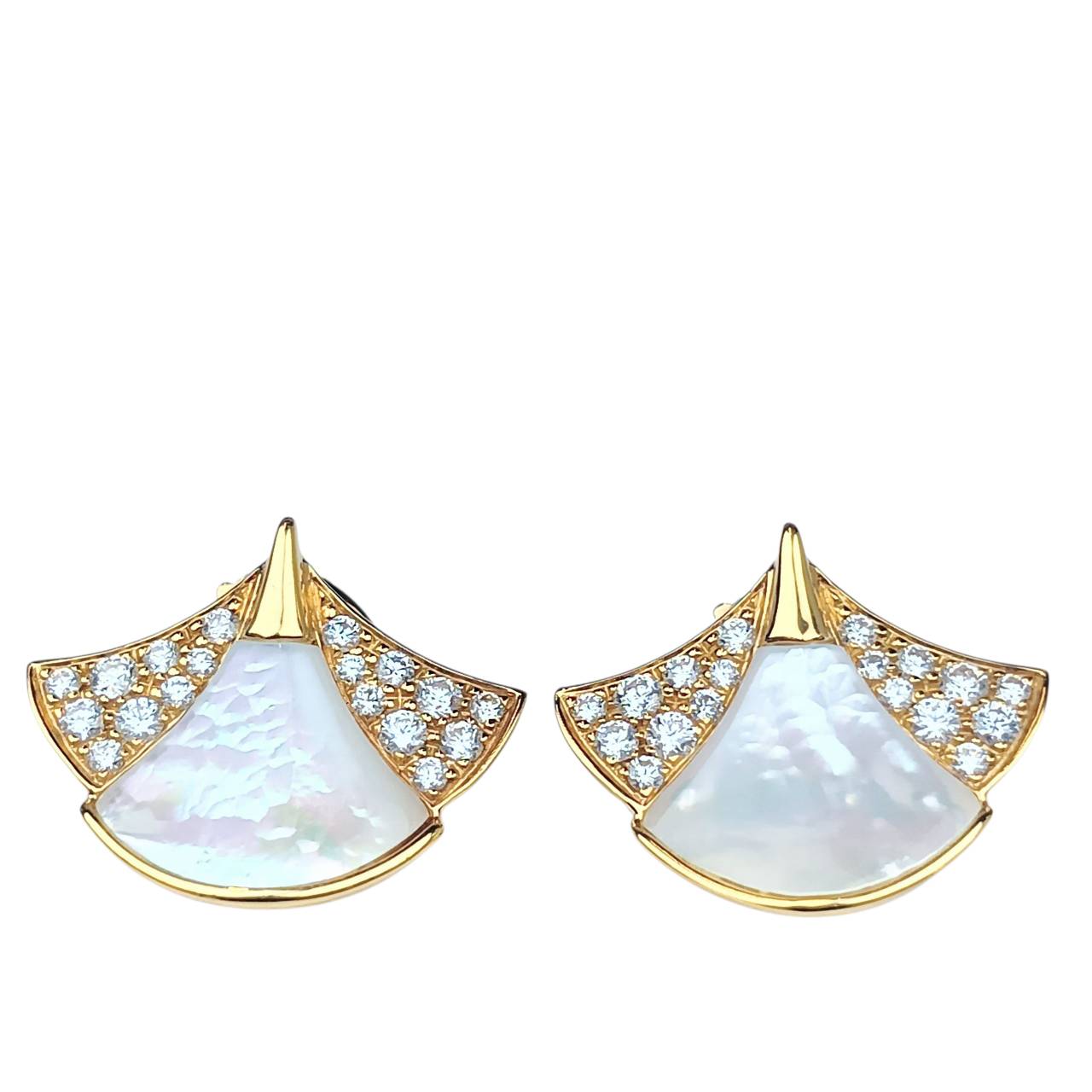 【送料無料】BVLGARI ブルガリ ディーヴァドリーム マザーオブパール ダイヤ ピアス 750 PG ピンクゴールド【中古】