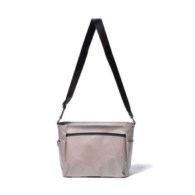 【返品OK!条件付】A.L.I ハードキャリーケース Locobox LC-5725-18-IV アイボリー 約40L 1〜4泊 折りたたみキャリー アジア・ラゲージ【KK9N0D18P】【120サイズ】