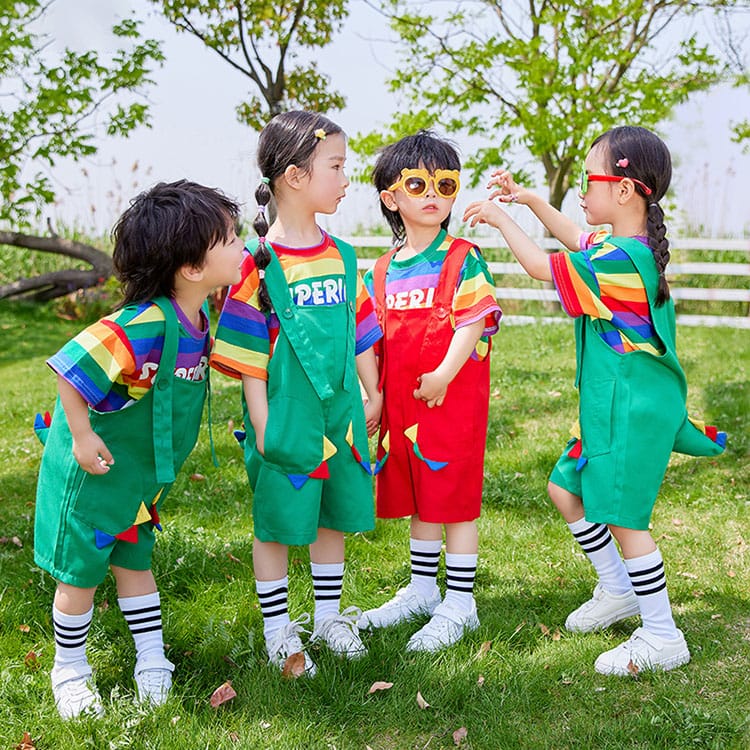 Rakuten - 虹色 tシャツ 半袖 サロペット キッズダンス衣装 セットアップ 女の子 男の子 運動会 ダンス 衣装 幼稚園 小学生 低学年 韓国風 子供服 チーム衣装 お遊戯会 運動会 ステージ衣装 イベントス 応援団 演出服 練習着 普段着 発表会 可愛い