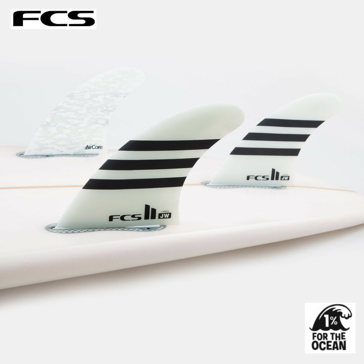 サーフボードフィン【FCS】エフシーエスから FCS2 ジュリアンウィルソン JULIAN WILSON 新素材「AirCore」モデル新発売！！ 小さな切り替えしや素早くトップへのアプローチがしやすく、ビーチブレイク全般に適しています。 マニューバー〜エアーと何でもこなす彼の特徴は、ボトムターンです。ボトムで踏ん張る時、しっかりとセットされます。 勿論、送料無料です！！ ■内容 TRIフィン(3本フィン) ■サイズ GROM(White, Blue) MEDIUM(White, Yellow) LARGE(White, Orange) 【Limited Edition】 MEDIUM(Blue, Orange) LARGE(Red, White) 【参考サイズ】 GROM(Under 45Kg) XS(Under 55Kg) SMALL (55Kg - 70 Kg) MEDIUM (65Kg - 80 Kg) LARGE (75Kg - 90 Kg) XL(Over85Kg) ■必ずご確認お願い致します！ ・フィンの製造過程において、サイズ個体差、色ムラ 　小さな傷等が発生する事がございます。 ・製品の特性上、クリア（透明）素材の加工を行っている 　場合、フィンの内面に気泡が発生する事がございます。 ・上記記載の商品利用に問題の無い理由による 　「返品」「交換」の受付は 　送料お客様ご負担とさせて頂いておりますので 　予めご了承のほどお願い申し上げます。サーフボードフィン【FCS】エフシーエスから FCS2 ジュリアンウィルソン JULIAN WILSON 新素材「AirCore」モデル新発売！！ サーフボードフィン【FCS】エフシーエスから FCS2 ジュリアンウィルソン JULIAN WILSON 新素材「AirCore」モデル新発売！！ ハイスピードターンのコントロール性を重視したデザインです。 世界中で話題のフィン【FCS 2】 世界のサーファーから最も利用されているサーフボードフィン【FCS】エフシーエスから FCS エフシーエスから FCS 2 小さな切り替えしや素早くトップへのアプローチがしやすく、ビーチブレイク全般に適しています。 ジュリアンウィルソン JULIAN WILSON 新素材「AirCore」モデル新発売！！ マニューバー〜エアーと何でもこなす彼の特徴は、ボトムターンです。ボトムで踏ん張る時、しっかりとセットされます。 ハイスピードターンのコントロール性を重視したデザインです。 商品詳細 FCS 2(エフシーエス・ツー) THE NEW WORLD STANDARD FIN SYSTEM 【6つの新機能】 1. Keyless 効率的なキーレスシステム、取り外し簡単 2. Flush Leading Edge ボードとフィンの固定を強化し、水への抵抗を削減 3. Backward Compatible 先行モデルのFCSフィンでも、FCS2のフィンボックスに、装着可能 4 - 5. The Mechanism フィンボックスには、耐性のチタンテンションロッドと回転する耐摩耗性ポリマーバレルを使用 6. Honeycomb Construction 高密度フォームで作られたフレームは、軽量化され柔軟耐性強化 サイズ GROM　MEDIUM　LARGE モデル ジュリアンウィルソン モデル ブランド発祥国 アメリカ 補足情報 送料無料です。