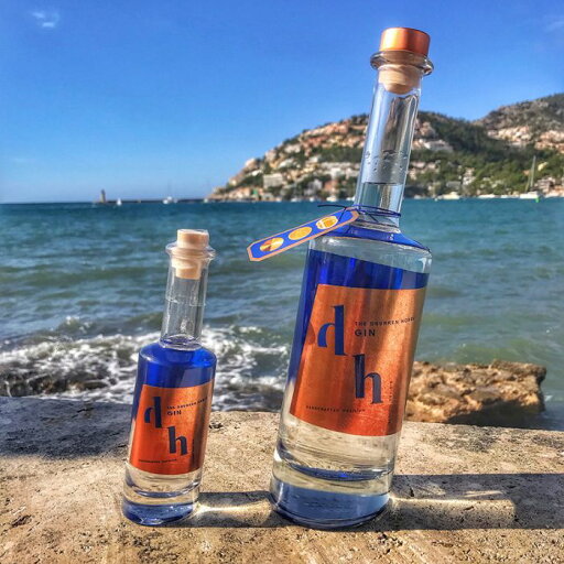 The Drunken Horse Gin (ザ・ドランクン・ホース・ジン) 【ベルギー 最高級 クラフトジン】 【3段階に変化する フレーバー】ミシュラン 星つきレストラン採用 数々のコンペティションでの受賞歴あり 希少酒 食後酒 リラックスタイム おすすめ