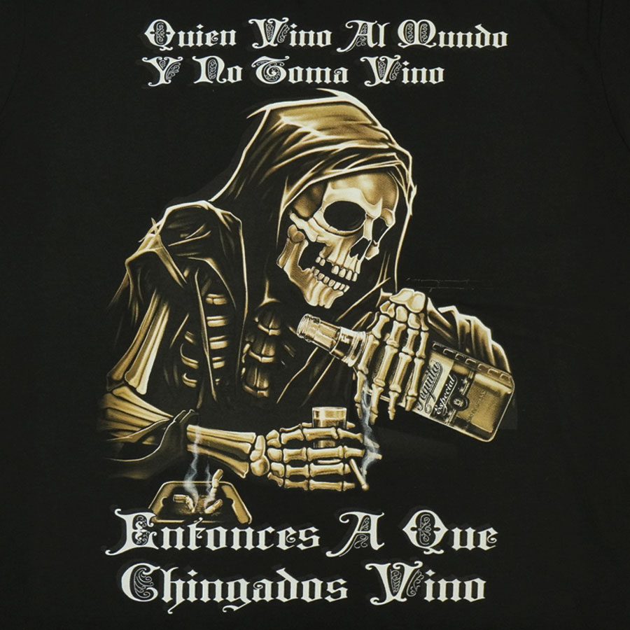 【クリックポスト対応可】メンズ TシャツQUIEN VINO AI MUNDO Y NO TOMA VINO TEEキエン・ヴィノ スケルトンTシャツ黒 BLACK(ブラック) チカーノアートドクロ チカーノアート グアダルーペ WESTSIDE 西海岸 ローライダー