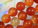 (carnelian/cornelian 紅玉髄 べにぎょくずい）〔天然石ビーズ パワーストーン〕〔丸玉12ミリ〕〔赤系〕 一粒毎に個性的な色合い＆模様を楽しめます。 内径寸法約18cm相当のブレスレットを作るパーツ一式、 及び簡単なレシピが含まれます。 「キット内容」の詳細は下記をご覧ください。 ご自分でブレスレット作りにチャレンジしてみませんか？ テグスを通して結ぶだけ。とっても簡単ですよ♪ 他の天然石やシルバーパーツなどをトッピングすれば、 あなただけのオリジナルブレスレットが出来ますね♪ こちらはブレスレット【 キット販売 】です。 （長さオーダーのブレスレット長さオーダーのブレスレット「完成品」もあります。検索してみてくださいネ♪）