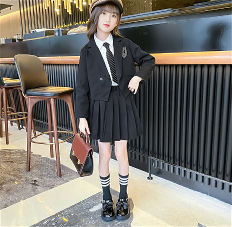 2024年最新 フォーマル スーツ 4点セット 女の子 卒業式 入学式 女の子スーツ プリーツスカート 子供スーツ 小学校 中高生 高校生 120 130 14...