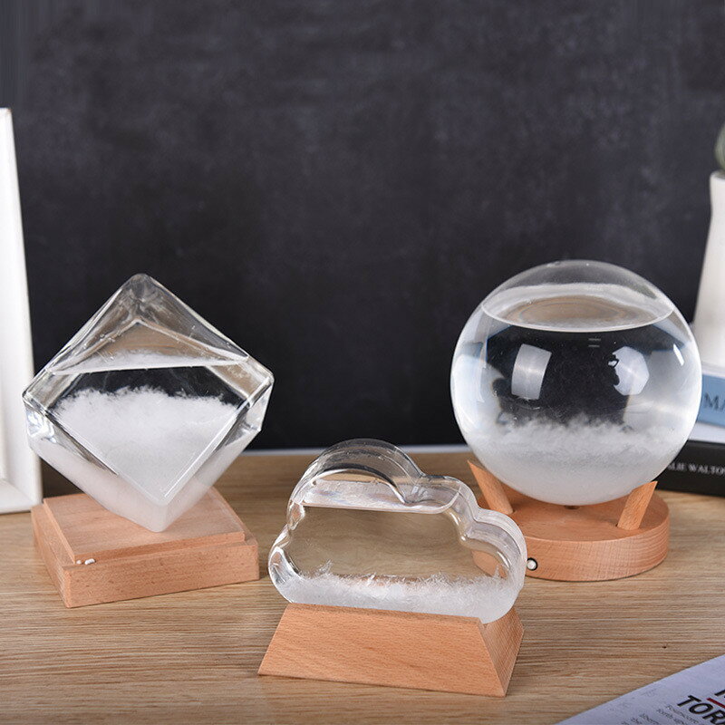 Baccarat - ストームグラス 雲 ストームクラウド インテリア雑貨 おしゃれ 天気予報 晴雨予報グラス 結晶 硝子 ガラス 置物 オブジェ 気温 天候予測器 気象計 北欧 雑貨 贈り物 お祝い プレゼント 雲型 ムーン 月