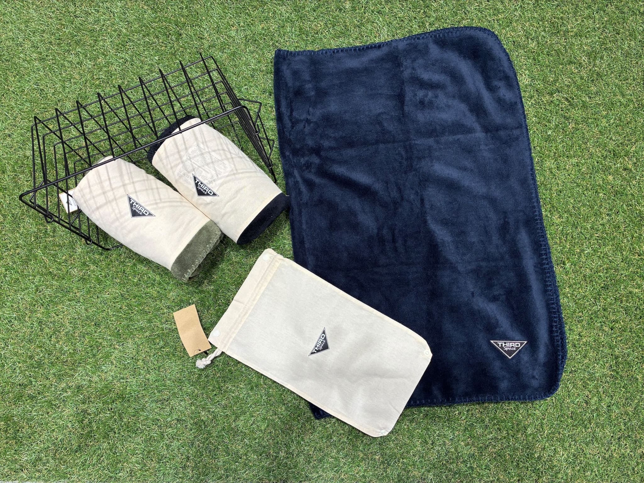 【SALE 20％OFF】THIRD Spaceブランケット巾着付 ひざ掛け 防寒 アウトドア 2WAY巾着 カーキ ネイビー ブラック 全3色