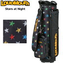 検索用1: Loudmouth Stars at Night スターズアットナイト 星 STAR スター 検索用2： ブラック 黒色 グリーン 緑色 イエロー 黄色 ブルー 青色 レッド 赤色 マルチカラー 総柄 検索用3:ジョン・デーリー ジョン デーリー ジョン・デーリー ジョン デーリー ゴルフ用品 ゴルフ用バッグ 派手 派手な 柄 目立つ 個性的 筒 筒形 筒状 クラシック キャディーバッグ カートバッグ カートバック キャディバック キャディーバック 検索用4： 男性用 女性用 メンズ レディース MEN'S MENS MENS' 紳士用 レディス レディース WOMENS WOMEN'S ウィメンズ メーカー希望小売価格はメーカーカタログに基づいて掲載しています。クラシックな形状にラウドマウスのデザインがプリントされた9型キャディバッグ。 フロント部分の収納は取り外しが可能なので、マルチポーチやショルダーポーチ(着脱式のショルダーストラップ付き)として使用できます。 ポーチはフロント部分にファスナー付き収納×1箇所、内部にメッシュのファスナー付きポケット(小)×2箇所＆ボタン付き収納(中)×1箇所。 両サイドにファスナー付き収納×1か所、マグネット付きポケット×2箇所。 口枠部分に持ち手付き。 アンブレラホルダー付き。 マジックテープ式グローブホルダー付き。 ■素材 ポリエステル ほか ■サイズ 9型 47インチ対応 重量約2.6kg ■口枠 5分割(3WAYフルレングスセパレーター) ■付属品 専用フード、ネームプレート ※ネーム刻印は別途1,650円(税込)にて承ります。ご注文の方はこちらより同時にお買い求め下さい。 ■特記事項 ※生地の裁断の仕方によっては、お届けする商品のデザインが写真のものとは異なる場合があります。 ※お使いのコンピュータ環境によっては実際の商品とカラーが異なって見える場合があります。 ※当店はラウドマウスゴルフ正規取扱店です。