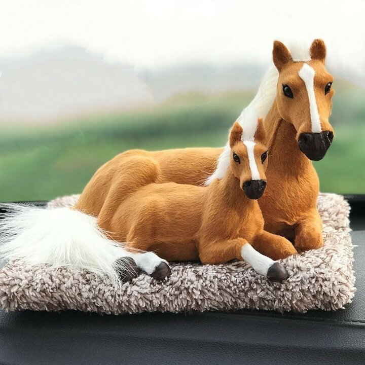 【P2倍!3268円→実質3203円 11/27 01:59まで】車用消臭剤 脱臭 カー用品 車用消臭剤 ウマ 馬 無臭 車内 匂い対策 アニマル ぬいぐるみ型...