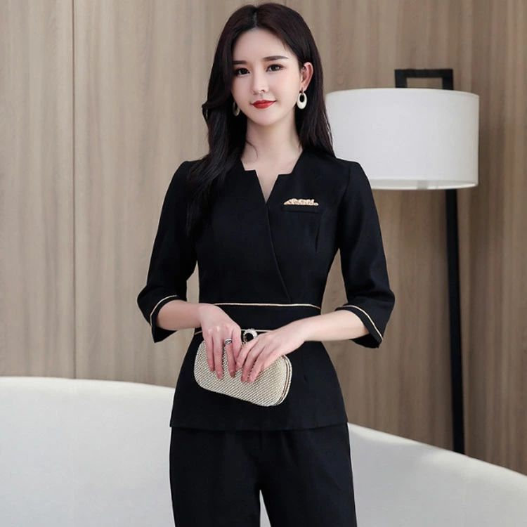 sunlightの【店長おすすめ】エステ ユニフォーム 上下セット レディース 七分袖 サロン通勤 制服 美容 歯科衛生士 上品 エレガント きれいめ ウェストシャープ Vネック エステティック クリニック パンツスーツ サロン 制服 spa おしゃれ 女性 ジャケット ネイル｜アングル3