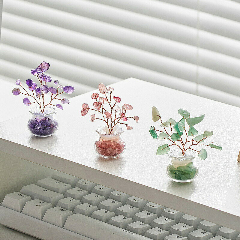 【店長おすすめ】天然石 パワーストーン かわいい 木形の置物 メンズ レディース 水晶 厄払い 運気UP 浄化 幸運 開運 金運 魔除け ギフト 誕生日 誕生石 玄関 リビング 車 オフェンス置き おしゃれ インテリア雑貨 ギフト 母の日 クォーツ 置物 小物 厄除け thoradia-10134694 sunlight サンプル画像2