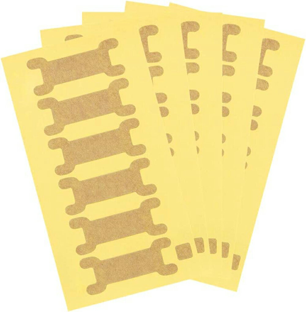 口に貼って簡単！ 起床時の口・のどの乾きや寝息の音が気になる方に！ 就寝時、口に貼るだけで、本来の呼吸法（鼻呼吸）をサポートします。 粘着部分が少ないので肌に負担がかかりにくい！ 唇部分は、粘着剤不使用で肌にやさしい。 ■セット内容：30枚入(1シート：6枚) ■サイズ：（約）2cm×5cm（1枚あたり） ■材質：本体／ポリエステル不織布、粘着剤／アクリル系粘着剤 ■日本製 ■パッケージサイズ：約W11×L21.5×H0.2cm（ヘッダー3cm含む） ■梱包状態：P.P.袋 ★この商品は下記のキーワードでよく検索されてます★鼻呼吸 テープ 睡眠 いびき対策 旅行 軽減グッズ マスク 不織布 快眠 サポート のど 乾燥 就寝 日本製