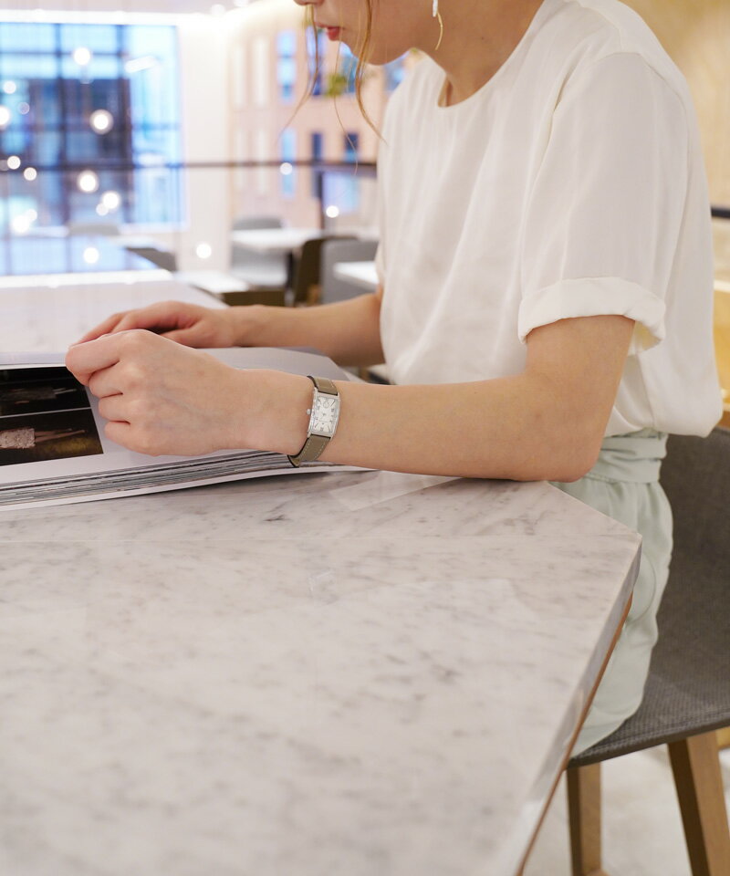 [正規品] ハミルトン 腕時計 アメリカンクラシック アードモア レディース レザー Hamilton H11221514 腕時計ビジネス プレゼント ギフト お祝い 誕生日 記念日 大人 [60回無金利可] 雑誌掲載 oggi 1月号