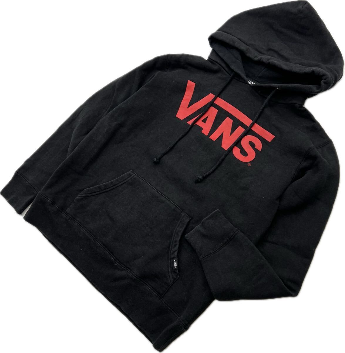 Rakuten - 【中古】VANS ☆ バンズ 赤ロゴ◎ スウェット パーカー ブラック レディース M 秋冬 スポーツ ストリート スケーター 定番 古着 ミックス ■S4060
