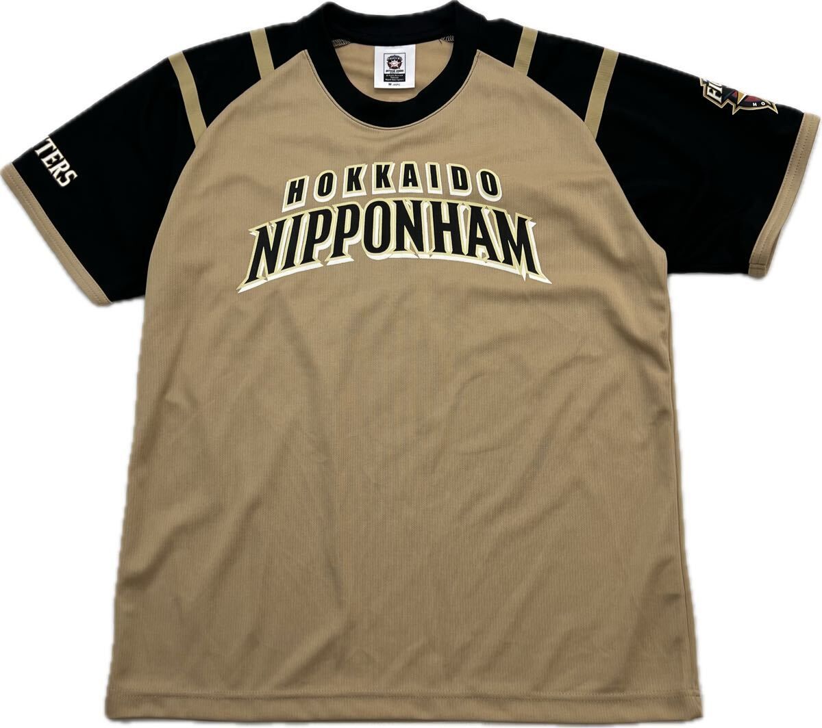 楽天市場】北海道日本ハムファイターズ tシャツの通販
