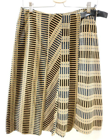 【中古】KENZO PARIS ★ ヴィンテージ ベロア ベルベット デザイン 柄物 台形 巻きスカート ベージュ ブラック 40 モード 古着 ケンゾー パリ●AA50