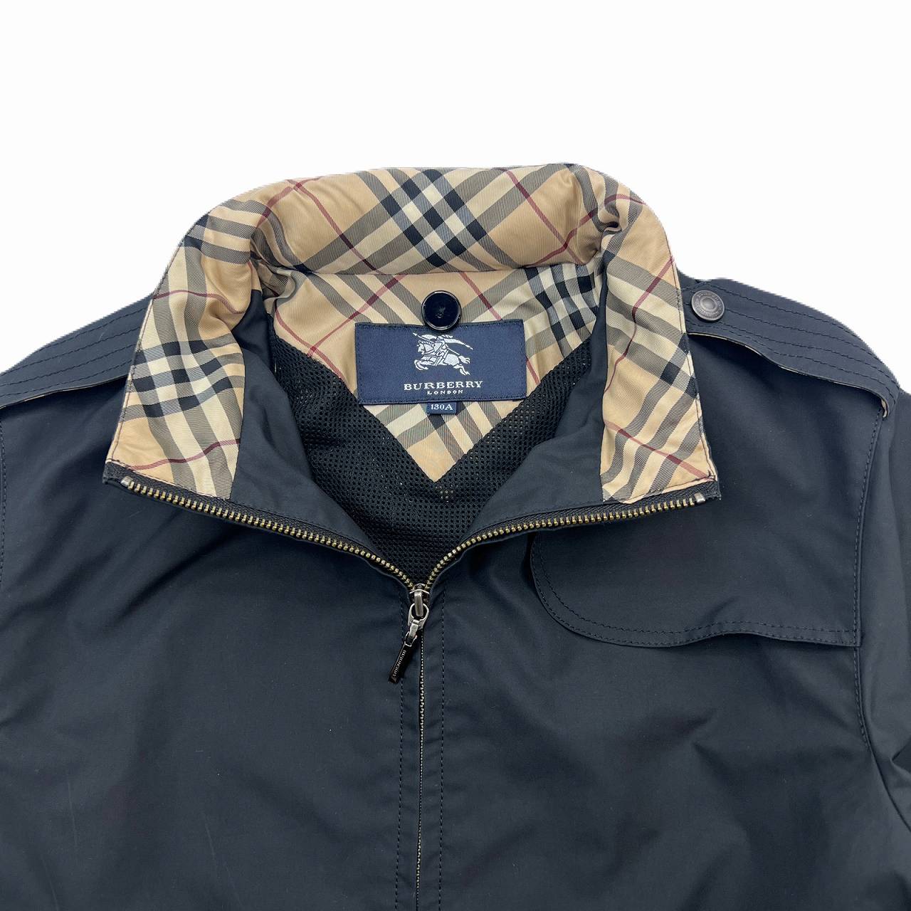 中古 バーバリー ロンドン ブルゾン キッズ 130cm ブラック 裏ノバチェック 子供用 子供服 高級 ナイロンジャケット threemysteries-10006525 MYSTERIES楽天市場店 サンプル画像2