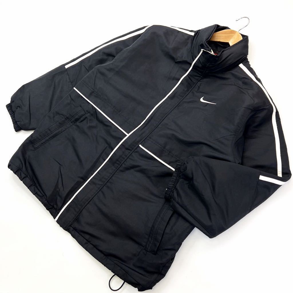 90s ☆ NIKE ☆ オーバーサイズで◎ ウィンドジャケット ナイロンジャケット ブラック M ストリート ゆるだぼ 古着MIX ナイキ■AE231 ブランドNIKE サイズ表記・実寸（平置き計測）表記：M 実寸： 着丈76cm 身幅63cm 肩幅47cm 袖丈56cm ※必ず実寸をご確認の上、ご入札ください。 ※多少の誤差はご了承ください。 コンディション状態：古着のため、若干の使用感がございますが問題なくご着用頂けます。 状態ランク：10中 7 （中古品と言うことにご理解いただける方のみご入札をお願い致します。）