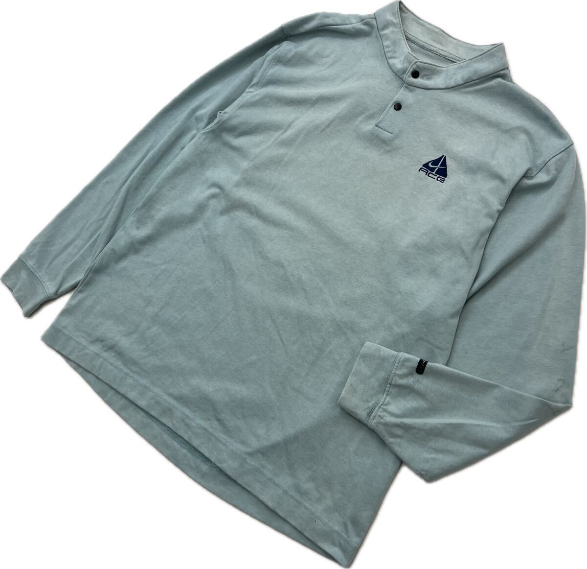 NIKE ACG ☆ ナイキ ボタン ロゴ 刺繍 トレーナー 長袖 シャツ ライトグリーン M 秋冬 スポーツ アウトドア ストリート 人気 古着■DA312 ブランドNIKE ACG サイズ表記・実寸（平置き計測）表記：M 実寸： 着丈71cm 身幅56cm 肩幅49cm 袖丈61cm ※必ず実寸をご確認の上、ご入札ください。 ※多少の誤差はご了承ください。 コンディション状態：古着のため、左袖に小穴リペア数箇所、使用感がございますがまだまだご着用頂けます。 状態ランク：10中 7 （中古品と言うことにご理解いただける方のみご入札をお願い致します。）