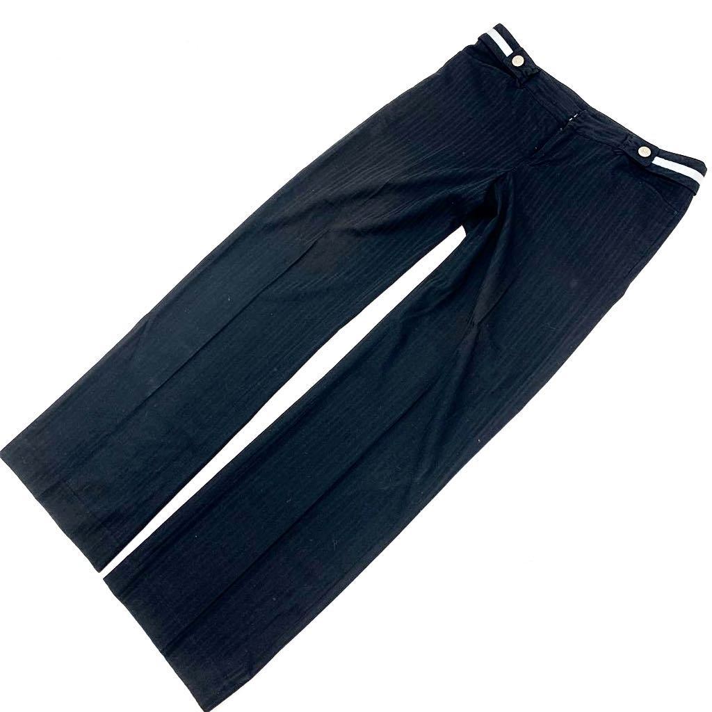 ■ユナイテッドアローズ UNITED ARROWS グリーンレーベル ブラック スラックス パンツ 40サイズ 【ビジネスにも♪】■Ja1704 ブランドユナイテッドアローズ サイズ表記・実寸（平置き計測）表記：40 実寸： 総丈100cm ウェスト平置43cm 股下79cm 裾幅23cm ※必ず実寸をご確認の上、ご入札ください。 ※多少の誤差はご了承ください。 コンディション状態：若干の使用感はございますが、目立った汚れ等もなく問題なくご着用頂けます。 状態ランク：10中 7 （中古品と言うことにご理解いただける方のみご入札をお願い致します。）