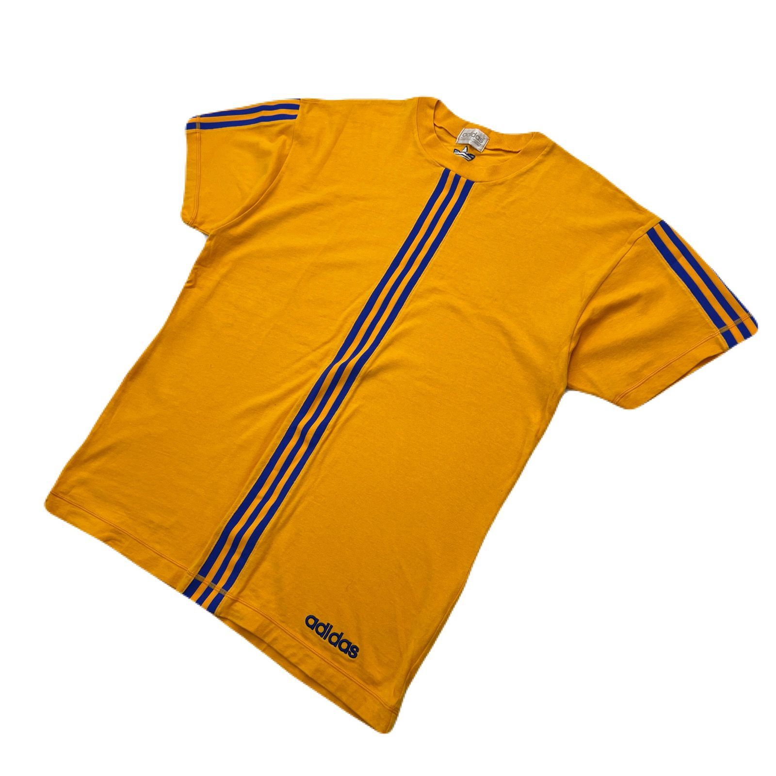 Rakuten - 【中古】アディダス 半袖Tシャツ 90s メンズ M-L ビンテージ イエロー フロント ネイビーライン 【 希少 現行にはないデザイン♪ 大き目シルエット 】 adidas ●A364