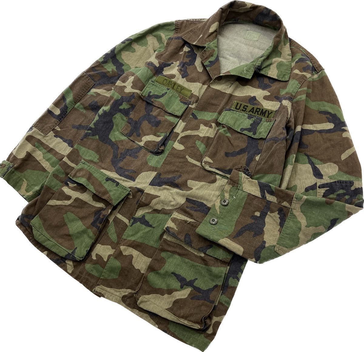 数あるお品物の中からご覧いただきありがとうございます 表記：M実寸：着丈82cm身幅60cm肩幅47cm袖丈67cm※必ず実寸をご確認の上、ご購入ください。※多少の誤差はご了承ください。コンディション