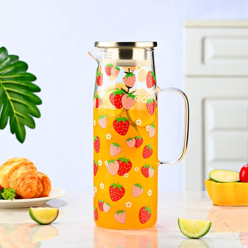 麦茶ポット 冷蔵庫用冷水筒 ガラスポット かわいい柄 花柄 苺 ドリンクピッチャー 2wayフィルター付 ウ..