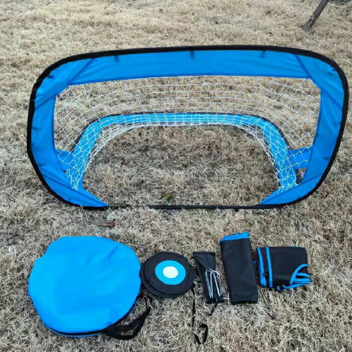 サッカーゴール 折りたたみ 組立て簡単 子供用 ターゲット付き 室内 屋内 屋外トレーニング ポータブル フットサル 軽量 収納バッグ付き ミニゲーム対応 4i...