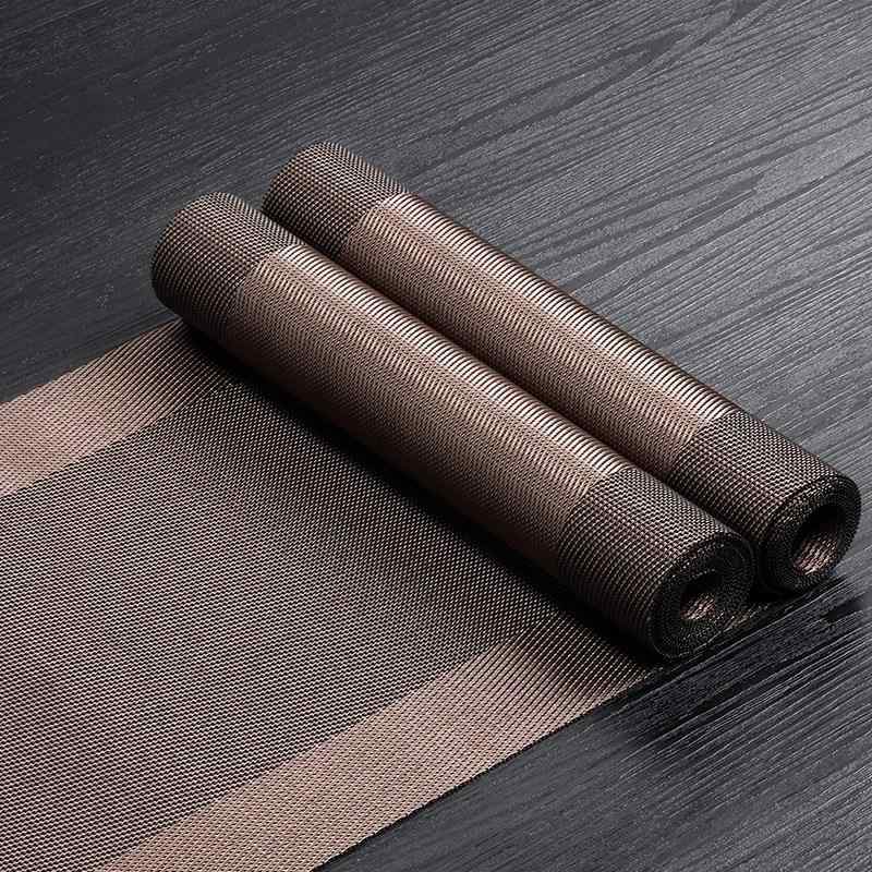 テーブルランナー PVC素材 防水 撥水加工 洗濯不要 汚れに強い モダン シンプル おしゃれ 高級感 リビ..