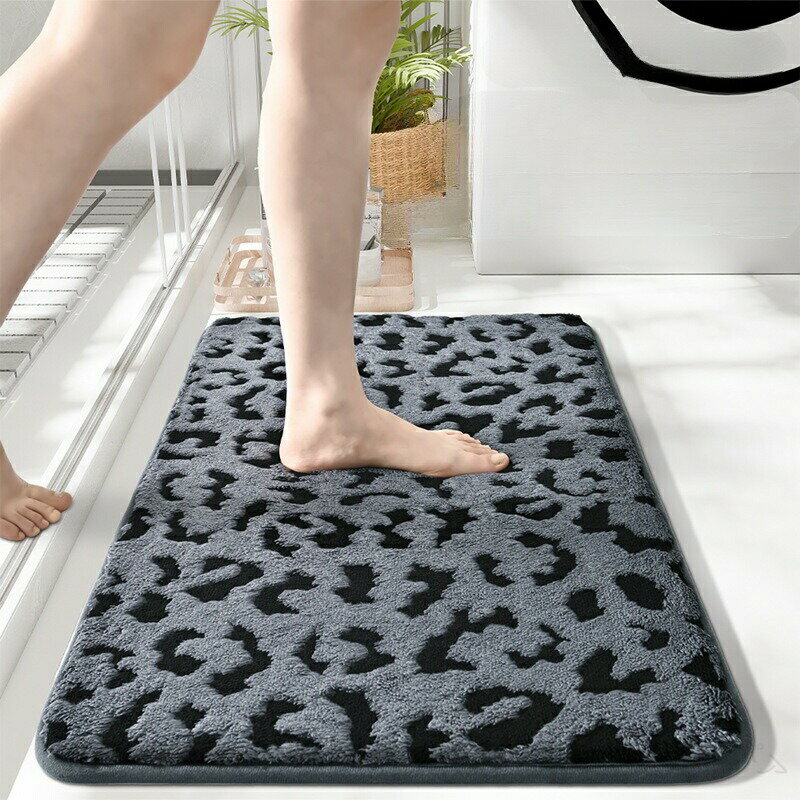 ヒョウ柄洗面所マット吸水吸汗滑り防止加工消臭防臭洗濯可能さらさらじゅうたんレトロ清潔感フワっと手..