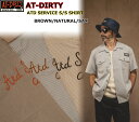 製品仕様 商品名 AT-DIRTY ATD SERVICE S/S SHIRT BROWN NATURAL SAX(アットダーティー・ATDサービス半袖シャツ・ブラウン/ナチュラル/サックス) サイズ S 肩幅 45cm 身幅 54cm 着丈 72cm 袖丈 23cm M 肩幅 47cm 身幅 56cm 着丈 73cm 袖丈 24cm L 肩幅 49cm 身幅 58cm 着丈 74cm 袖丈 25cm XL 肩幅 51cm 身幅 60cm 着丈 75cm 袖丈 26cm ※多少の誤差はご了承ください 素材／材質 COTTON 100%(AT-DIRTY ORIGINAL FABRIC) 色 BROWN/NATURAL/SAX ご注意事項 モニターの発色の具合によって実際のものと色が異なる場合がございます。ご了承ください。 その他商品説明 AT-DIRTYより ATD SERVICE S/S SHIRTがリリース。 シアサッカー生地の清涼感ある半袖ワークシャツ。 オープンカラーのボックスシルエット。 左胸、ネームタグ。 バックに刺繍で「Atd Service Co.」 シアサッカー素材を使用。 COTTON 100% (シアサッカー） MADE IN JAPAN S 肩幅 45cm 身幅 54cm 着丈 72cm 袖丈 23cm M 肩幅 47cm 身幅 56cm 着丈 73cm 袖丈 24cm L 肩幅 49cm 身幅 58cm 着丈 74cm 袖丈 25cm XL 肩幅 51cm 身幅 60cm 着丈 75cm 袖丈 26cm ※多少の誤差はご了承ください 1〜2日以内に発送予定（店舗休業日を除く）以外の注文は取り寄せ対応になります。 ※当店に在庫が無い場合、メーカーに在庫確認致します。 確認後メールにて内容でご案内させて頂きます。 ※取り寄せ商品ですので、ご購入後のキャンセルは出来ません。